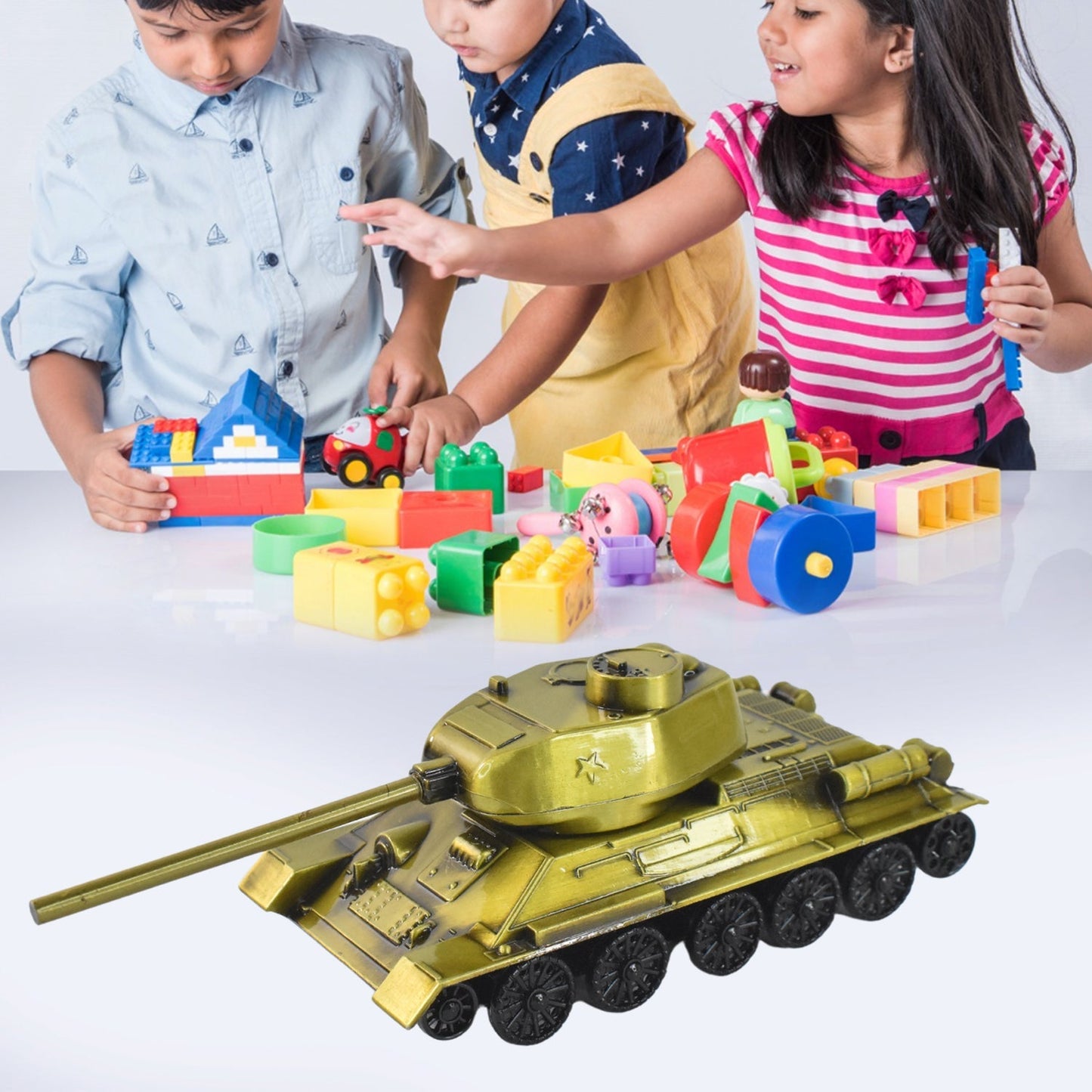 Retro Iron Art Tank Model, Desktop Decorations for Office Living Room Signature kart