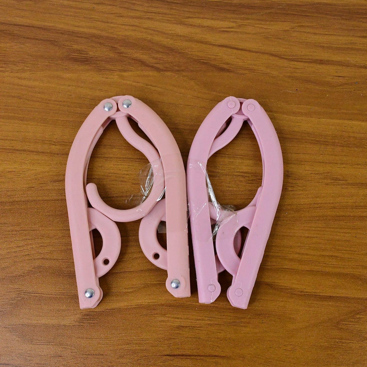 Travel Hangers, Portable Folding Clothes Hangers (1 Pc) signaturekarts