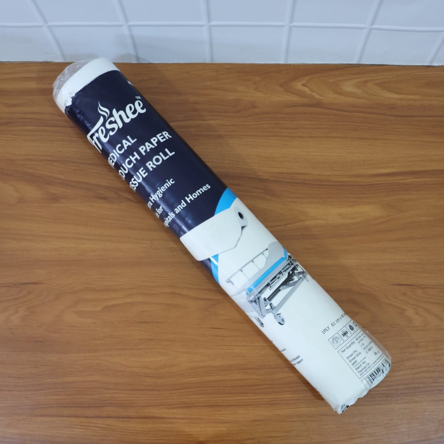 Freshee Medical Couch Paper Tissue Roll – 61 cm x 40 Meter signaturekarts