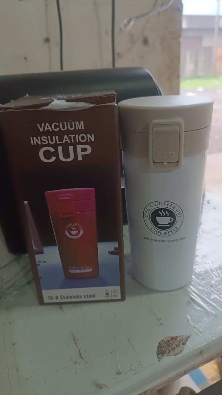 Stainless Steel Vacuum Insulated Coffee Flask with Flip Lock Lid (400ML / 1 Pc) Signature Kart