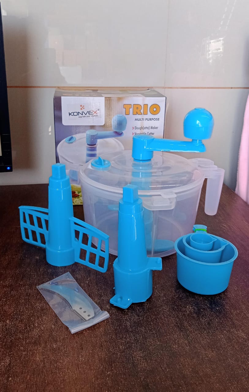 Dough Maker Machine With Measuring Cups (Aata Maker / 1 Set) Signaturekarts