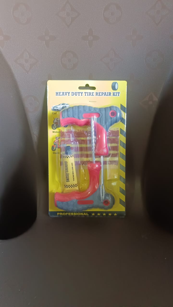 4 in 1 Universal Tubeless Tyre Puncture Repair Kit Tool Set Signature kart