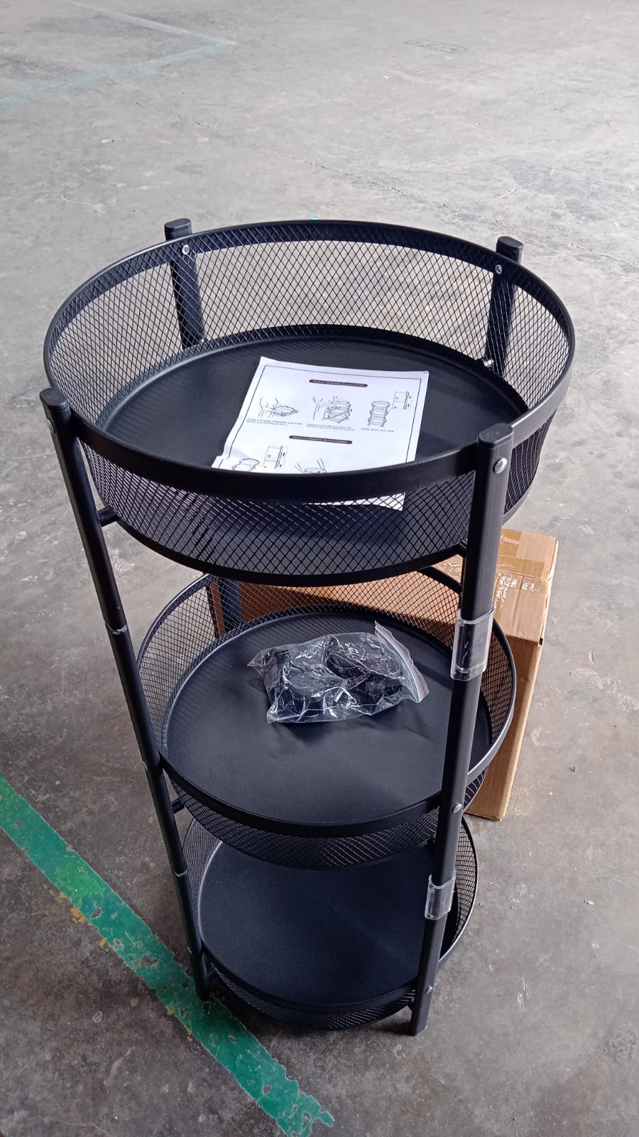 3-Layer Round Metal Mesh Utility Storage Trolley with Wheels signaturekarts