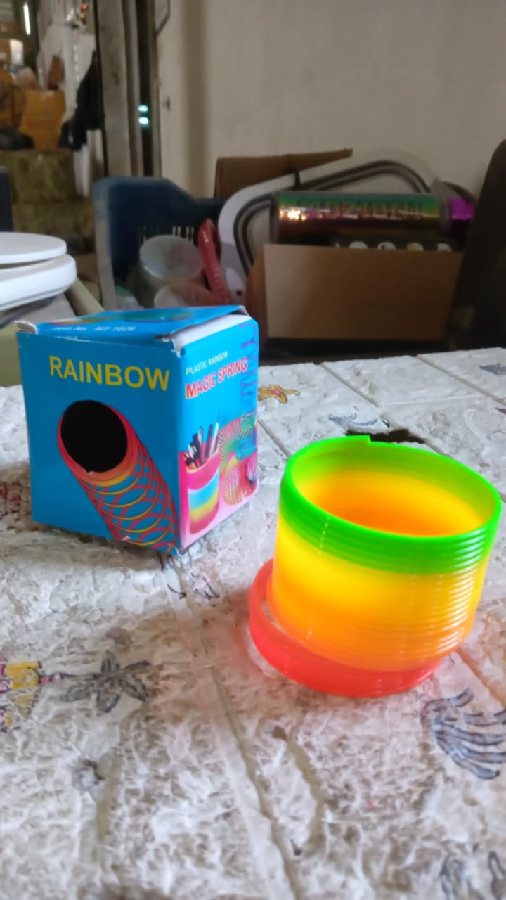 Rainbow Slinky Spring Toy – Compact Fun Toy for Kids & Adults, Gift-Friendly signaturekarts