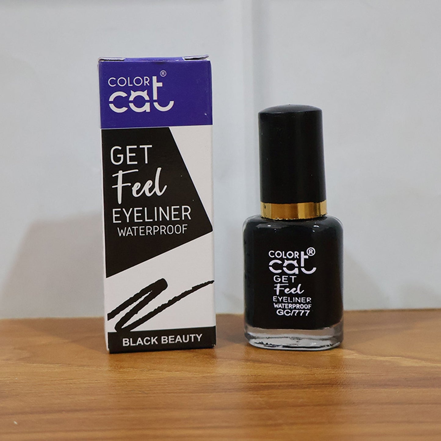 Premium Color Cat Get Feel Waterproof Eyeliner (8 ML / 1 Pc) The Morsignaturekarts