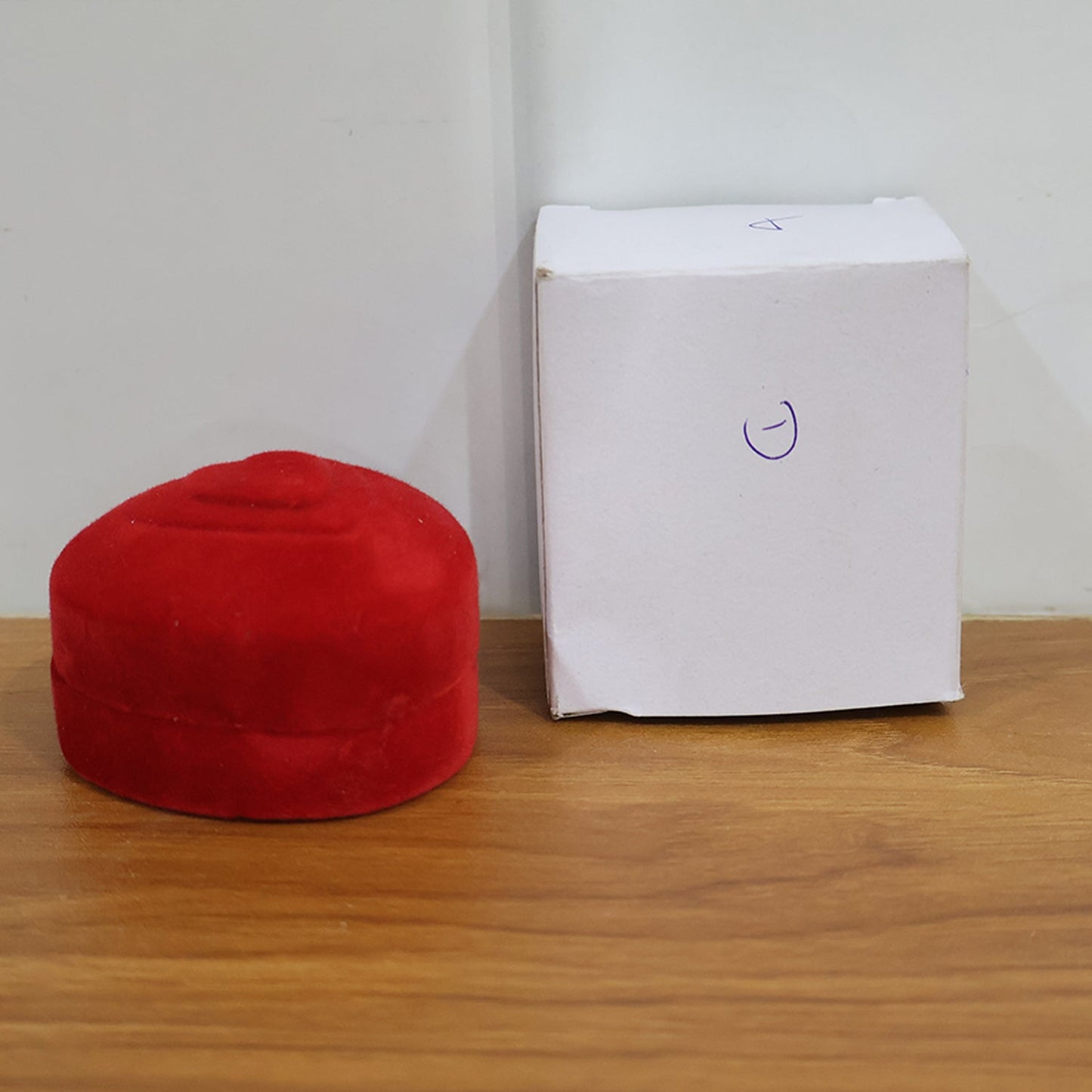 Premium Heart-Shaped Velvet Jewellery Ring Box (1 Pc) The Morsignaturekarts
