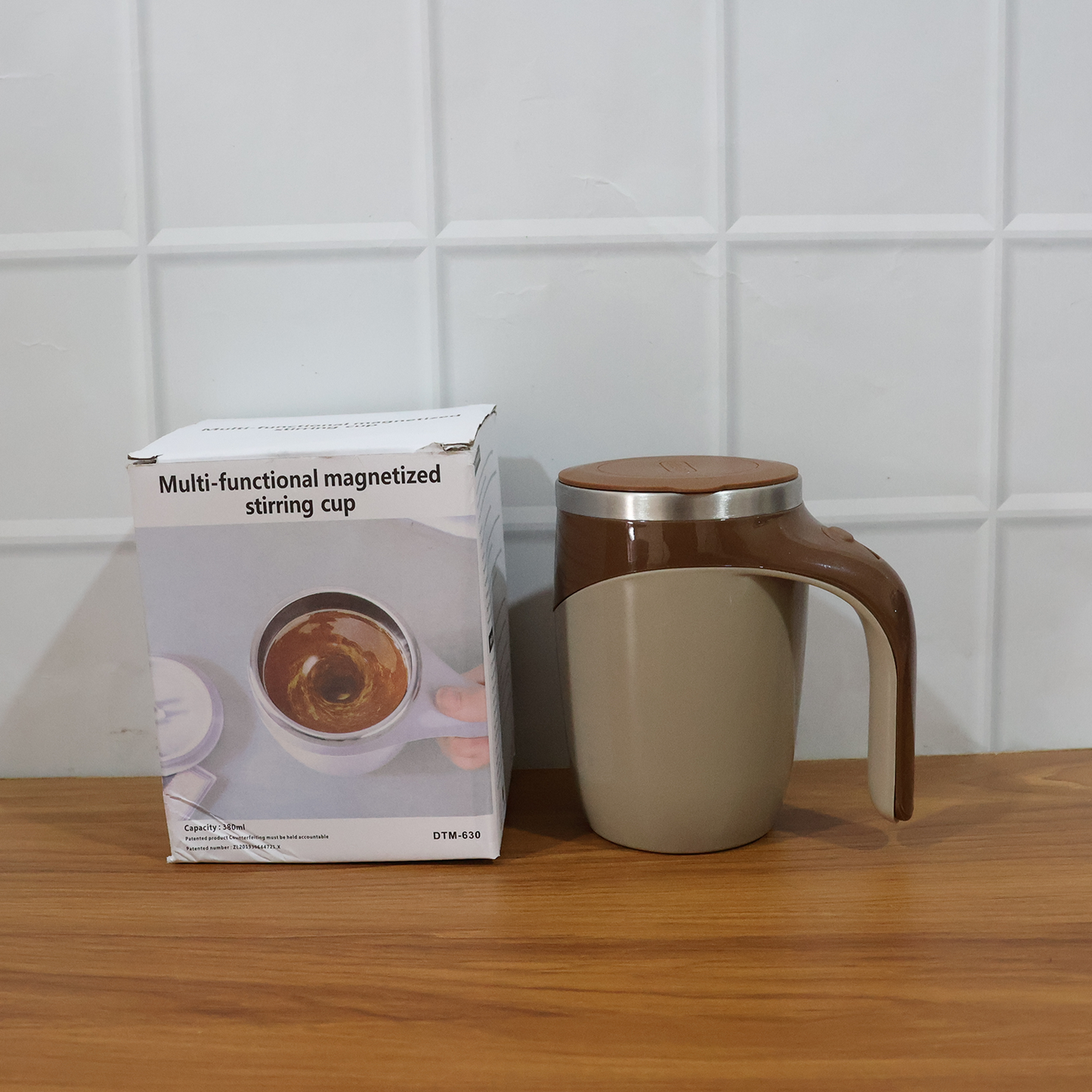 Stirring Coffee Mug | Magnetic Stirring Coffee Cup | Stainless Steel Mug for Milk | Travel Mixing Cup | Self Stirring Coffee Mug, Suitable for Coffee / Milk / Hot Chocolat | Battery Operated ( Battery Not Included) signaturekarts