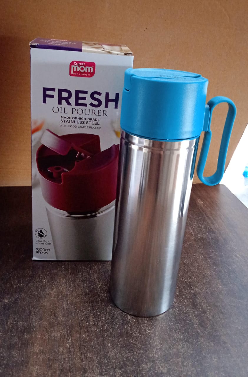 Supermom Stainless Steel Fresh Oil Pourer Bottle with Flip Lid and Handle Approx 1000ML (1 Pc) Signature Kart