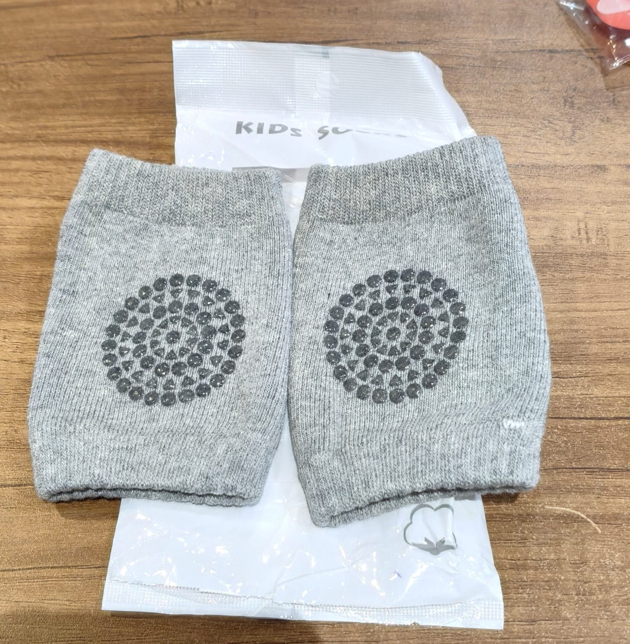 Light Grey Toddler Wool Knit Leg Warmer (Knee Guard) Signature Kart