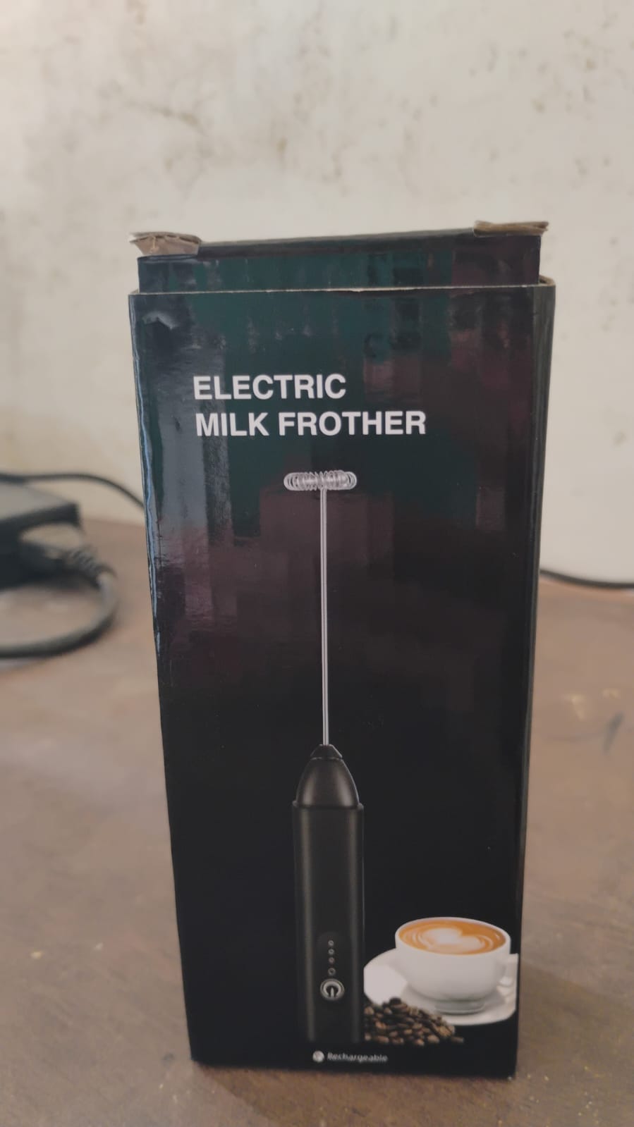 Small Electric Handheld Milk Frother with Stainless Steel Whisk (1 Pc) Signature kart