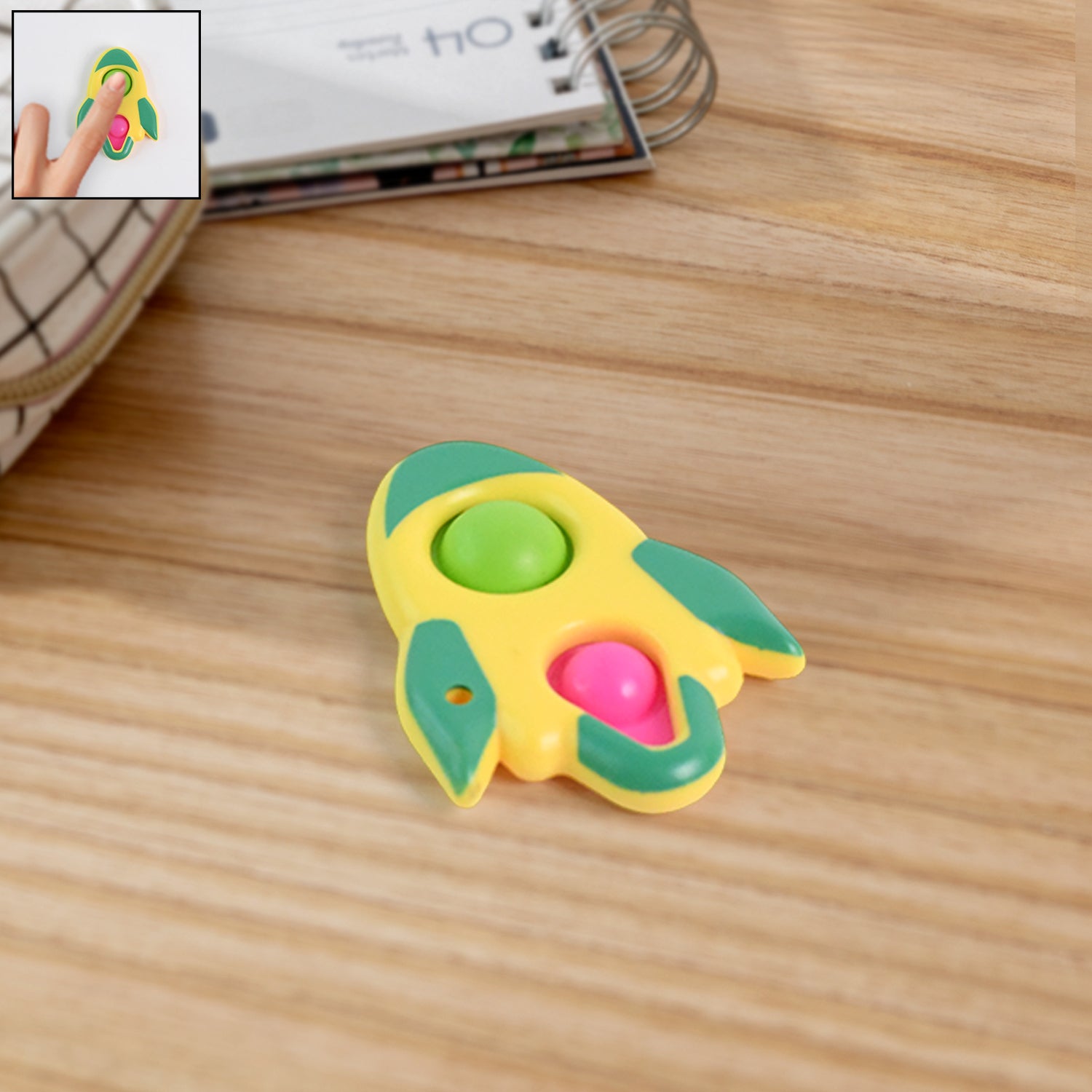 Rocket Shaped Dimple Keychain Toy (1 Pc) Signature kart