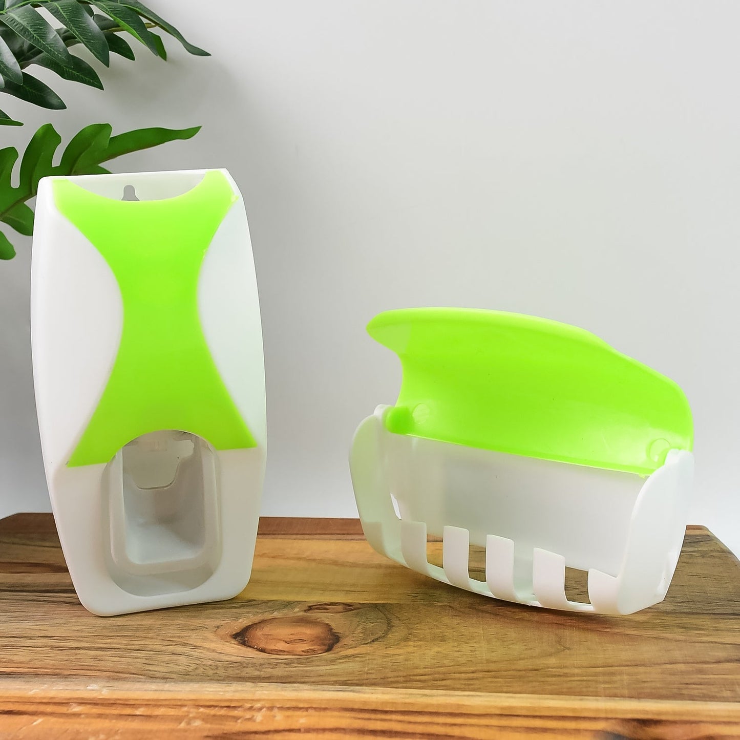 Toothpaste Dispenser & Tooth Brush with Toothbrush Signature Kart
