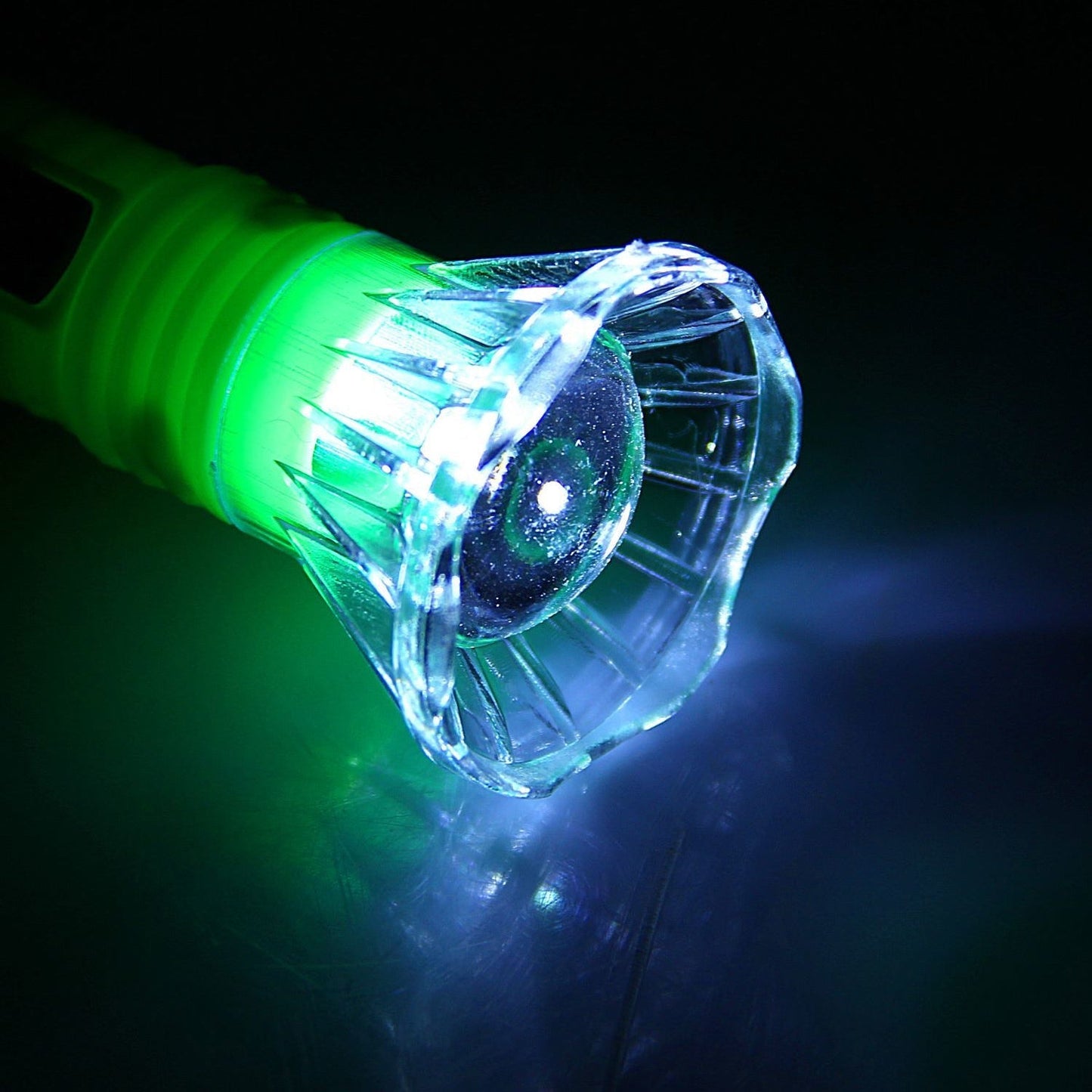 Small Plastic LED Torch – Cute & Handy Pocket Flashlight for Kids (1 Pc) signaturekarts