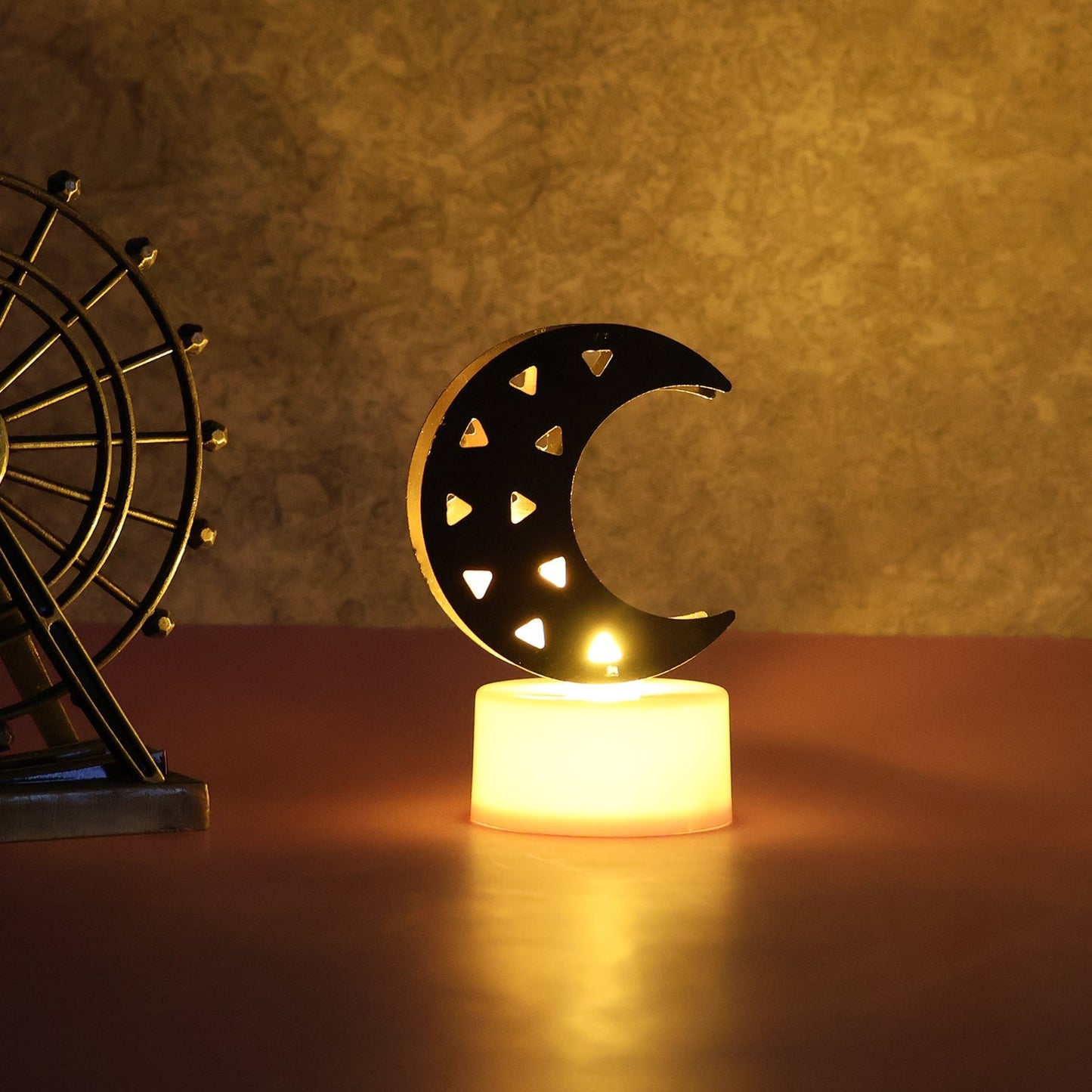 Decorative Moon Shaped Flameless LED Candles (4 Pc) signaturekarts