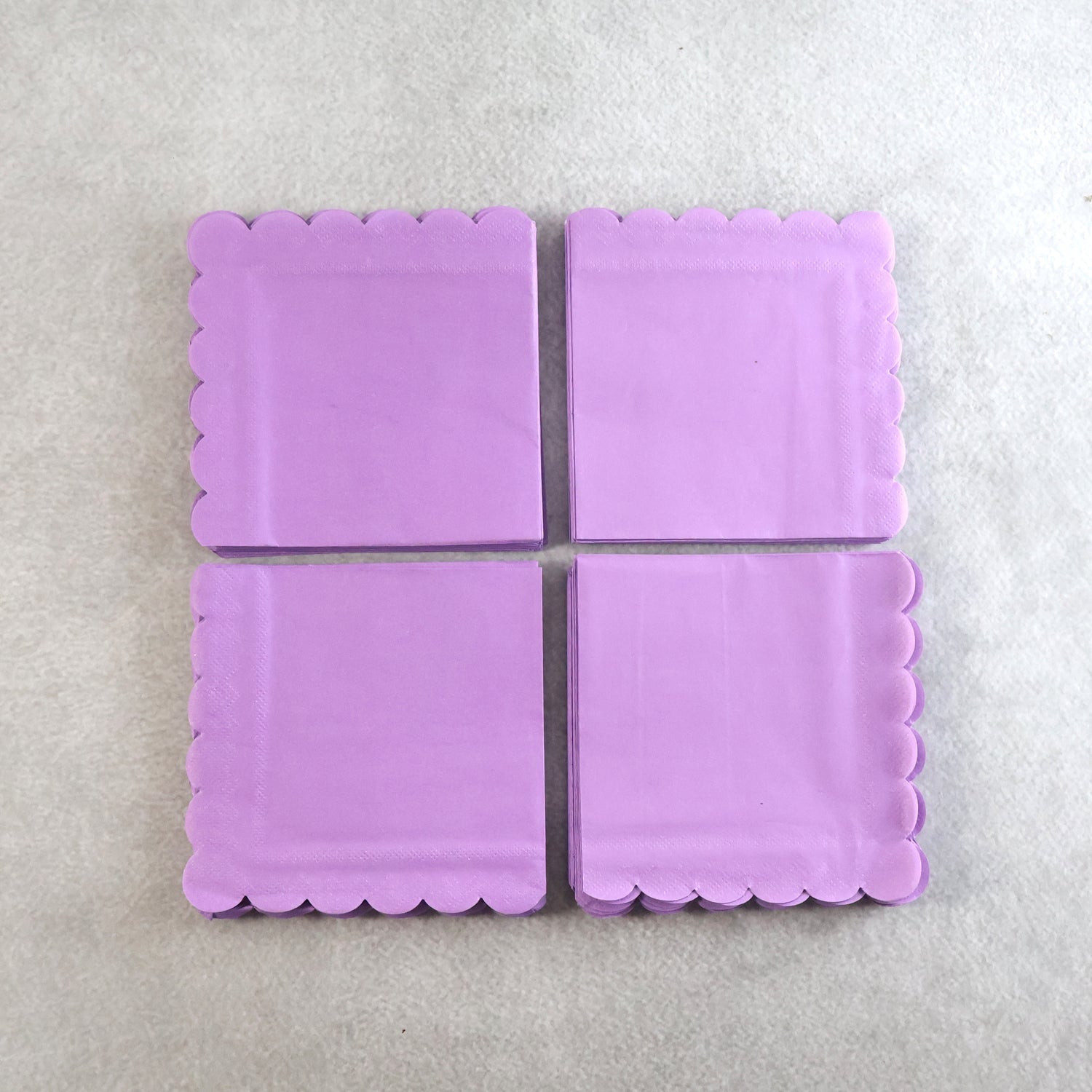 Lilac Scalloped Disposable Paper Napkin (23 x 23 cm / 120 Pc) signaturekarts