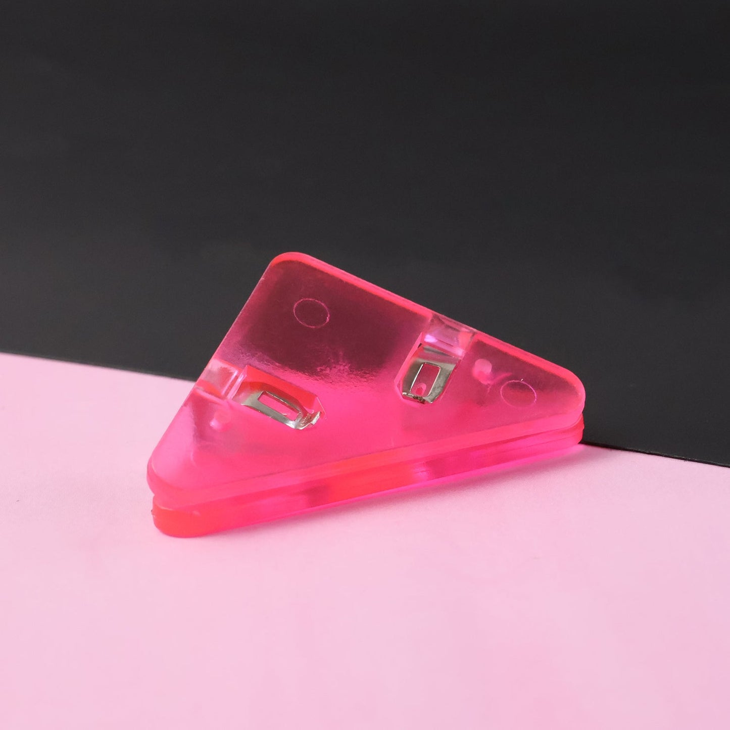Triangle Paper Clips | Small Corner Clips for Paper, Document Clip (1 pc) Signature kart