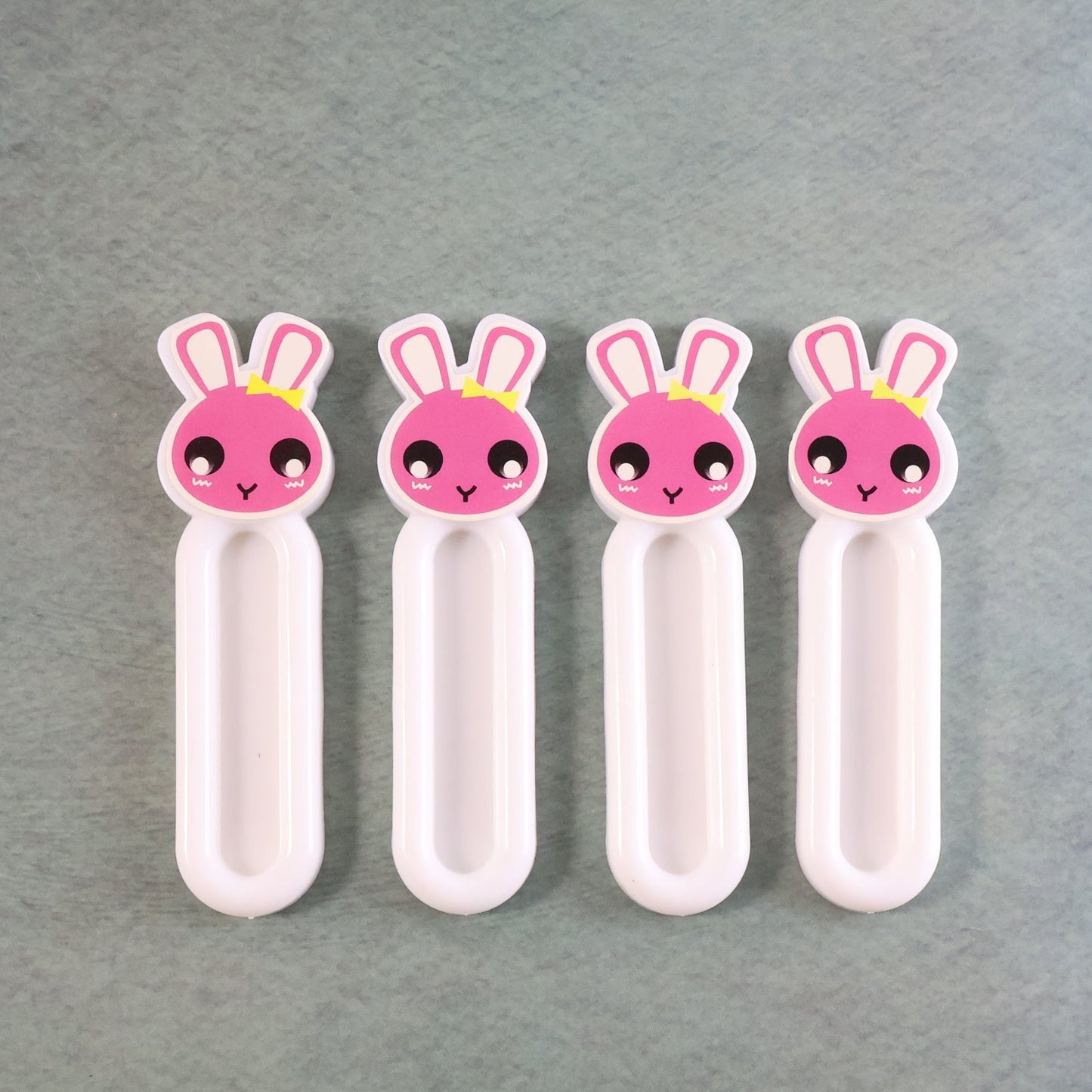 Self Stick Push Pull Helper (4 Pc) signaturekarts