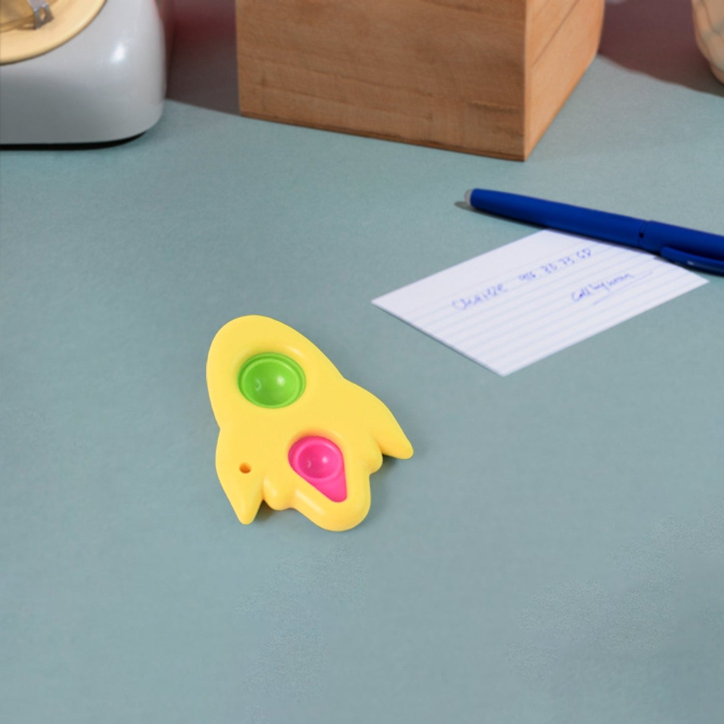 Rocket Shaped Dimple Keychain Toy (1 Pc) Signature kart