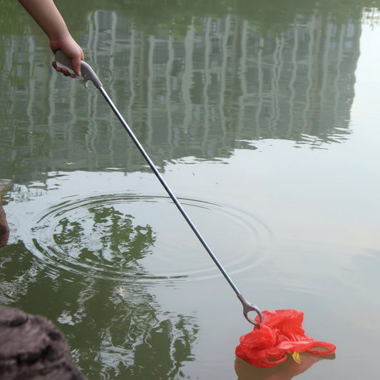Flexible garbage picker tool
