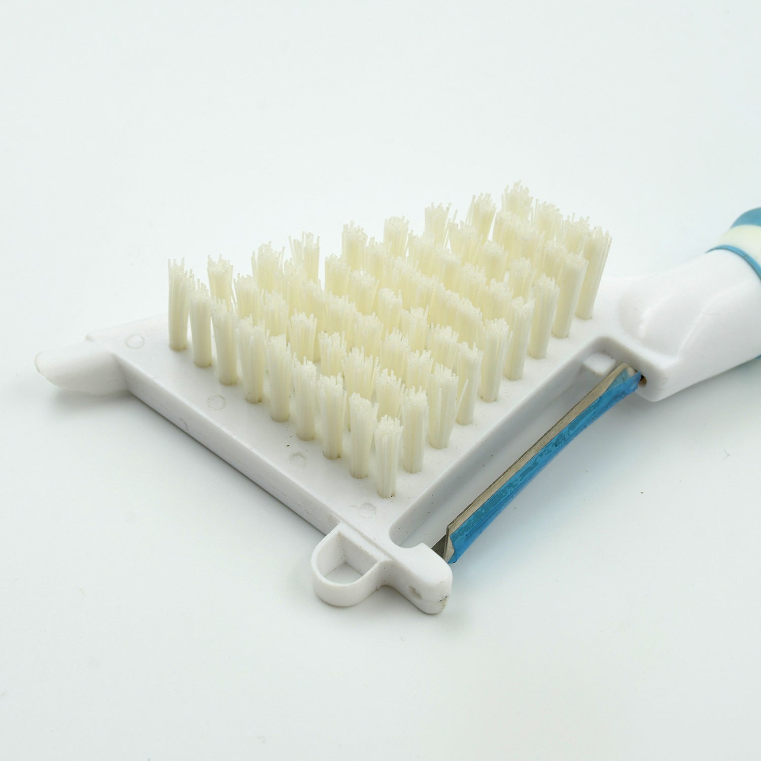 Multipurpose Peeler Brush – Stainless Steel Peeler with Cleaning Brush (1 Pc) signaturekarts