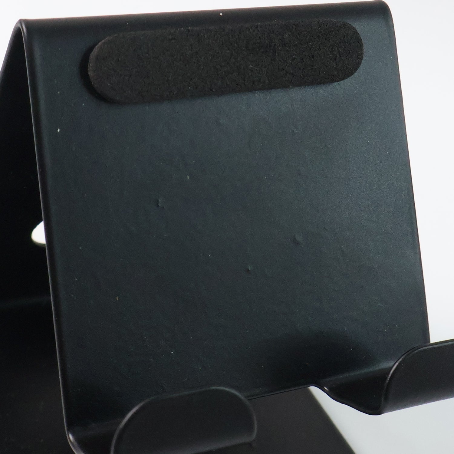 Metal Universal Mobile & Tablet Stand Holder - (1 Pc) signaturekarts