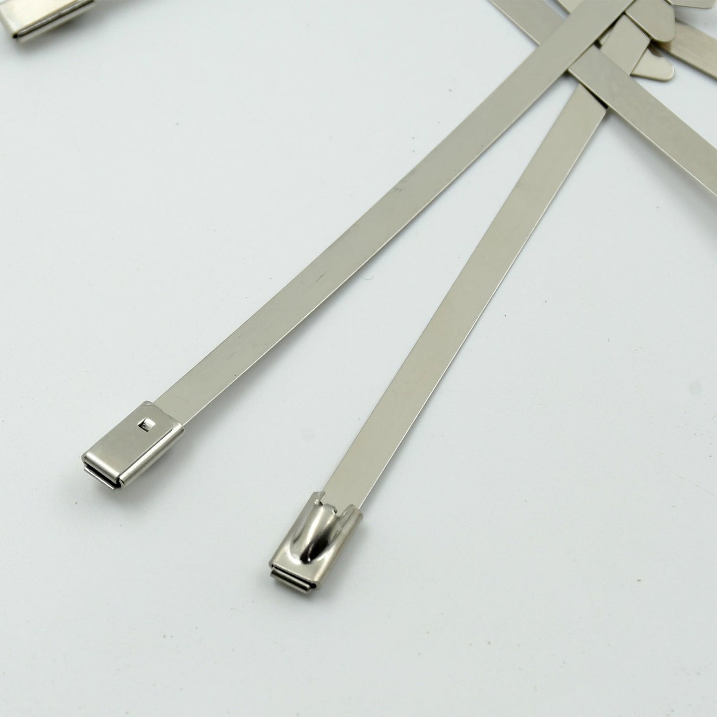Stainless Steel Cable Ties for Solar & Home Use (100 Pc, 4.6x100mm) signaturekarts