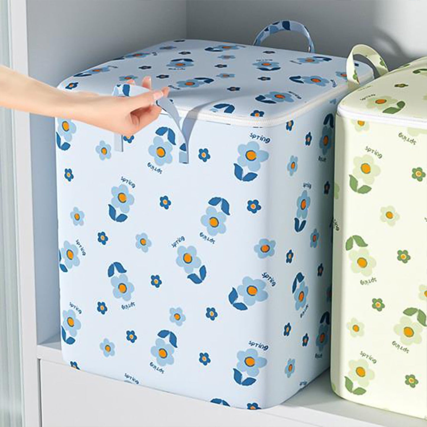 Foldable Clothes Storage Comforter Organizer Storage (100 L / Mix Color) Signaturekarts
