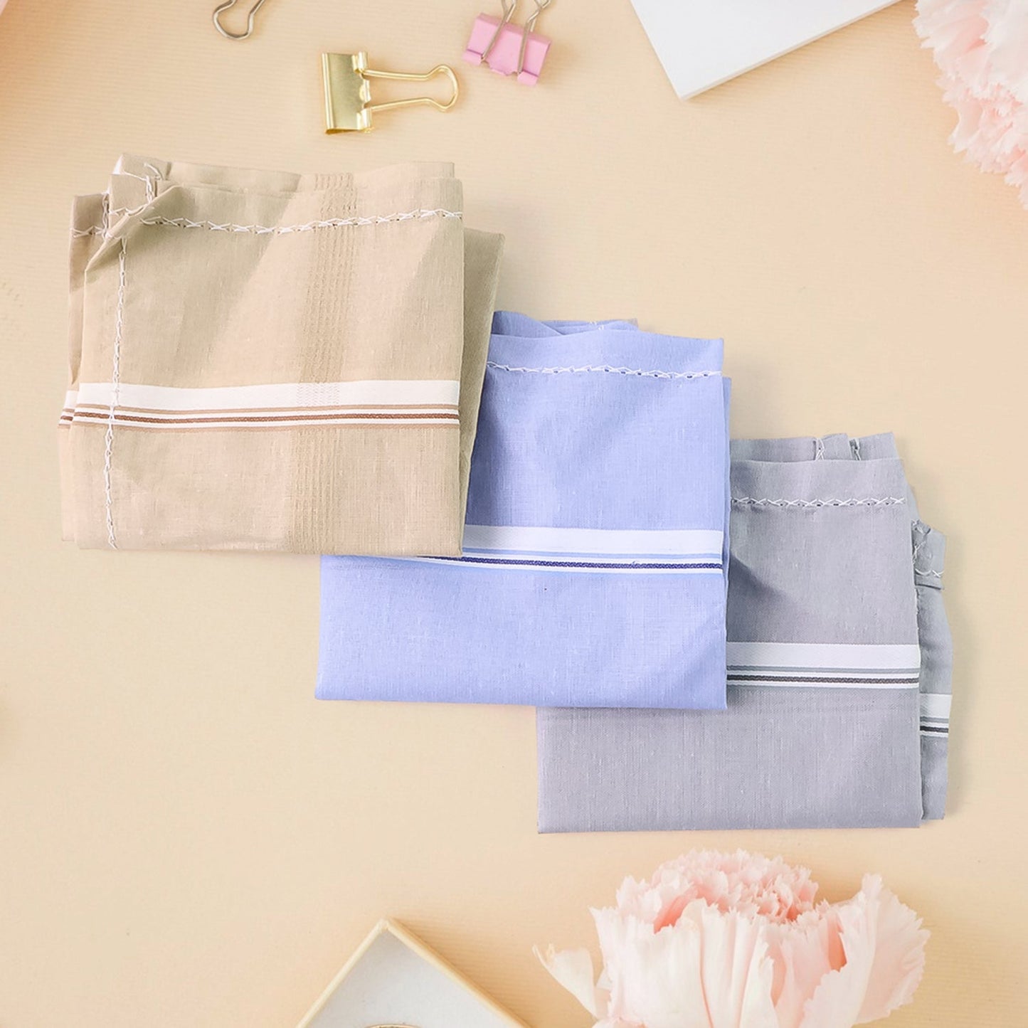 Premium Quality Soft Cotton Men’s Handkerchief (40x40 cm / 1 Pc) Signature Kart