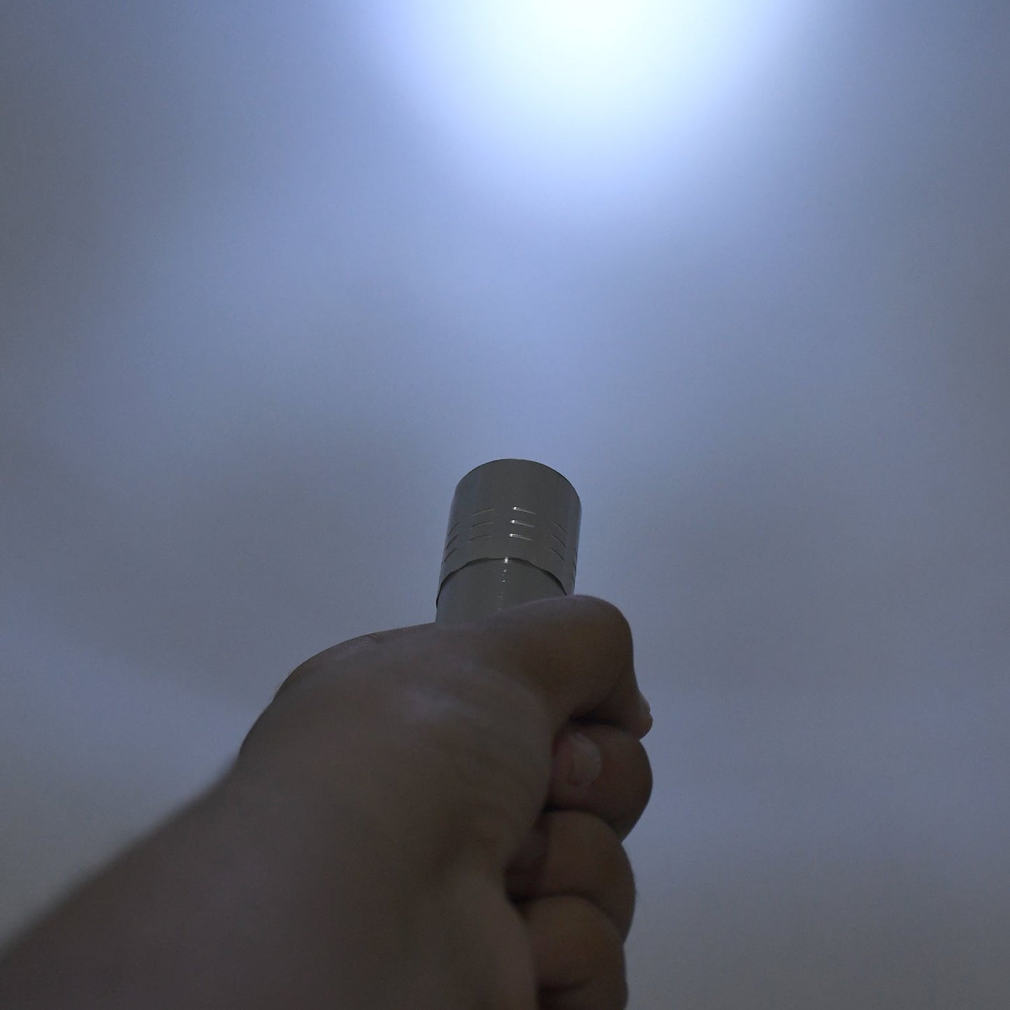 Portable Mini Torch / Flashlight LED Powerful High Lumens Pen Light Easy To Carry, Portable Pocket Compact Torch for Emergency 3 Battery operated (Battery not included / 1 pc) Signature kart