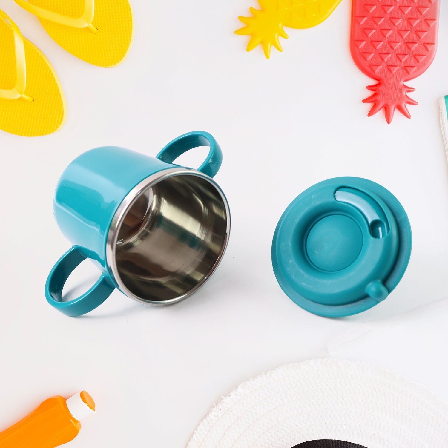 Supermom Kids Sporty Sipper Mug with Straw and Dual Handles Approx 300ml (1 Pc) Signature Kart