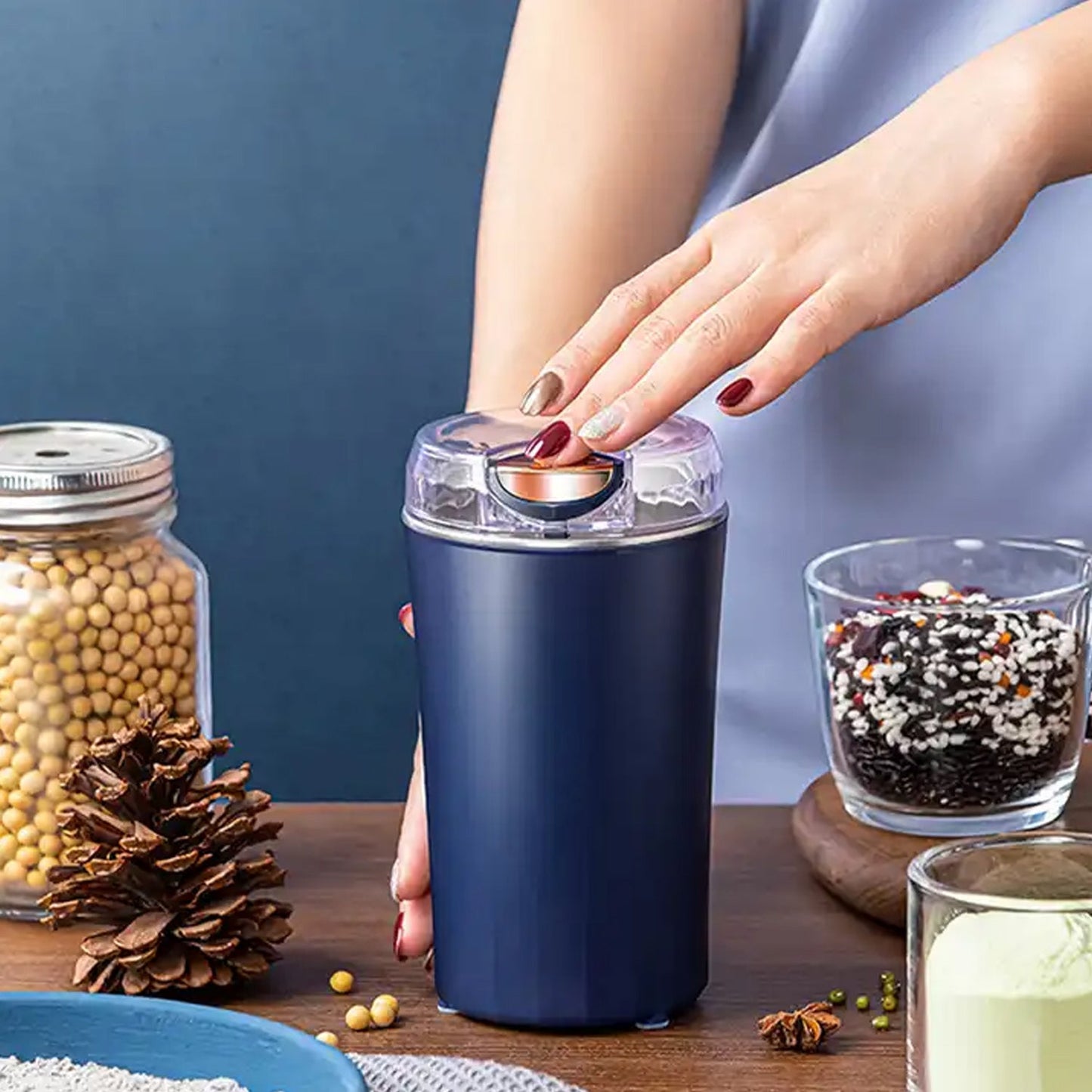 Portable 4-Blade Mini Grinder & Blender for Home & Office signaturekarts