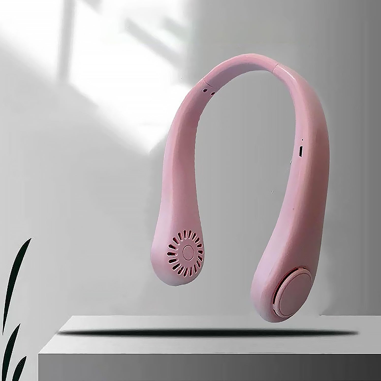 Portable Neck Fan: Holiday Hands Free Bladeless Neck Fan signaturekarts