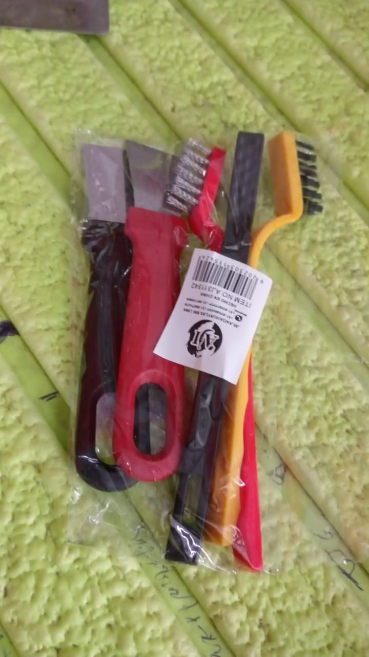 Wire Brush and Scraper Set (5 Pcs Set) Signaturekarts