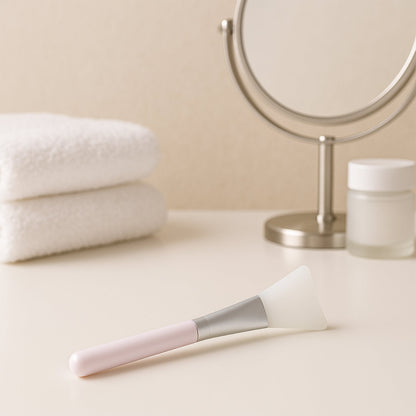Silicone Face Mask Applicator Brush (1 Pc) Signature kart