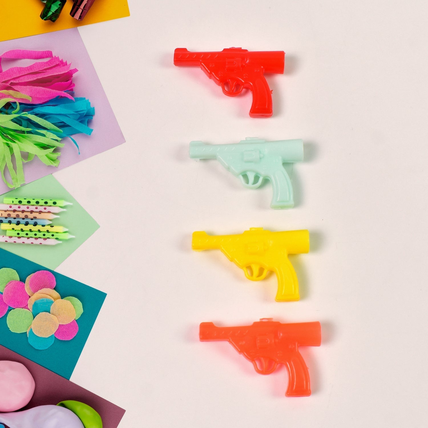 Gun Shape Pencil Top For Kids Office, Small Gun Toy (1 Pc / Mix Colour & Design) Signaturekarts