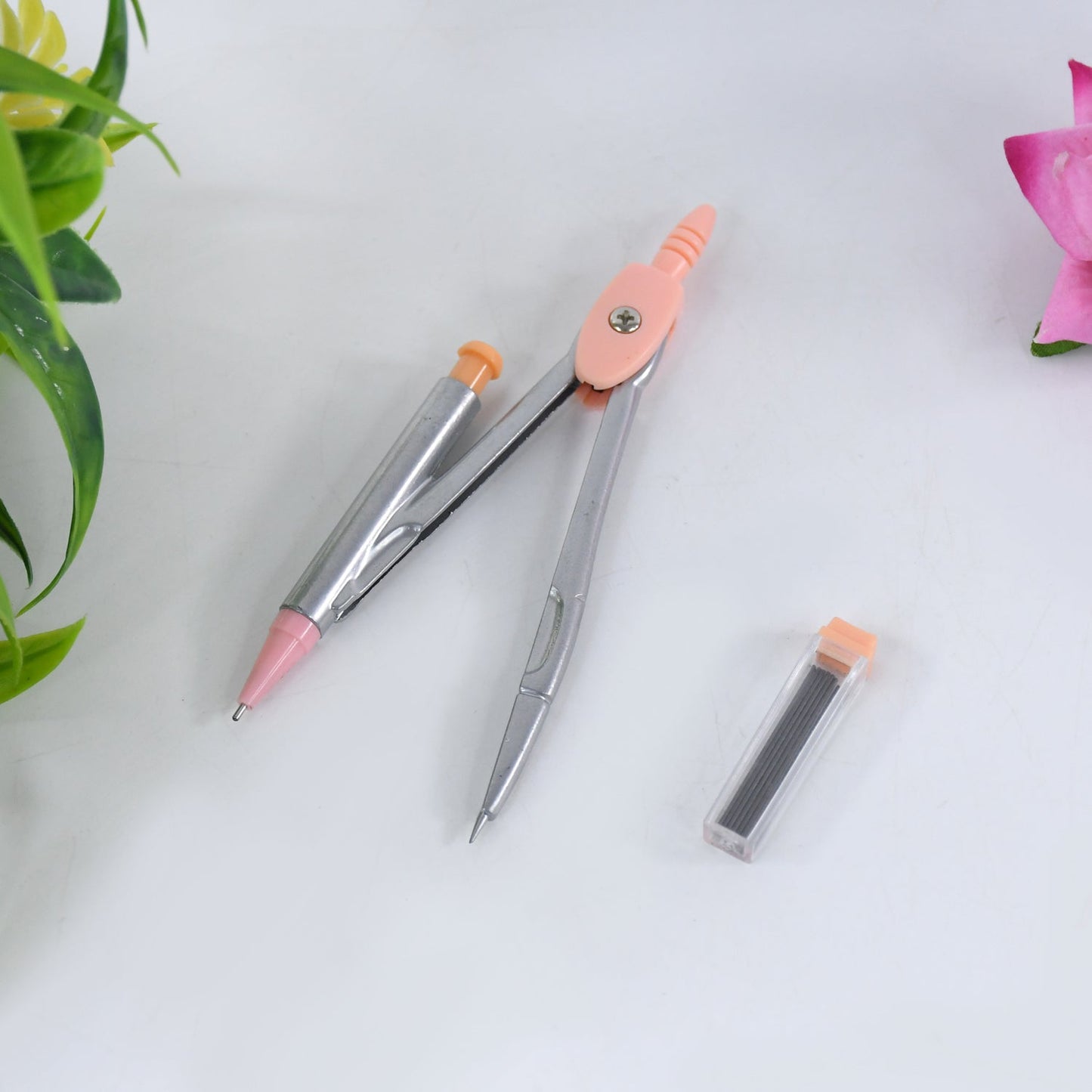 Precision Geometry Compass Set (4 in 1) Signature kart