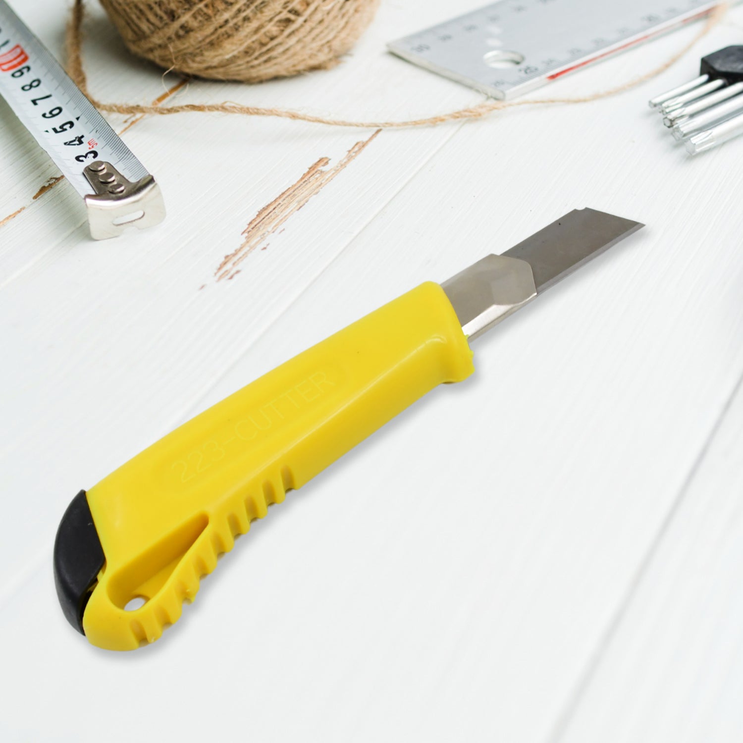 Heavy Duty, Working Cutter Knife (1 Pc) signaturekarts