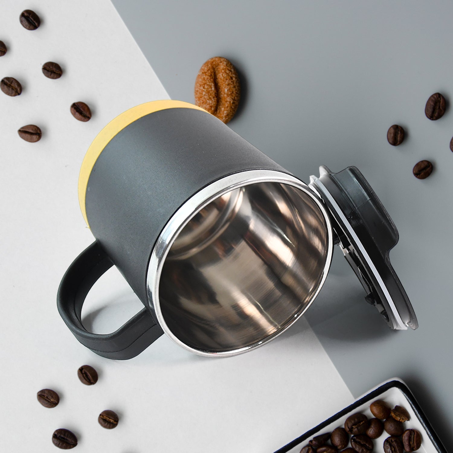 Insulated Coffee Mug with Spill-Proof Lid (Approx 450ML & 1 Pc) Signature kart