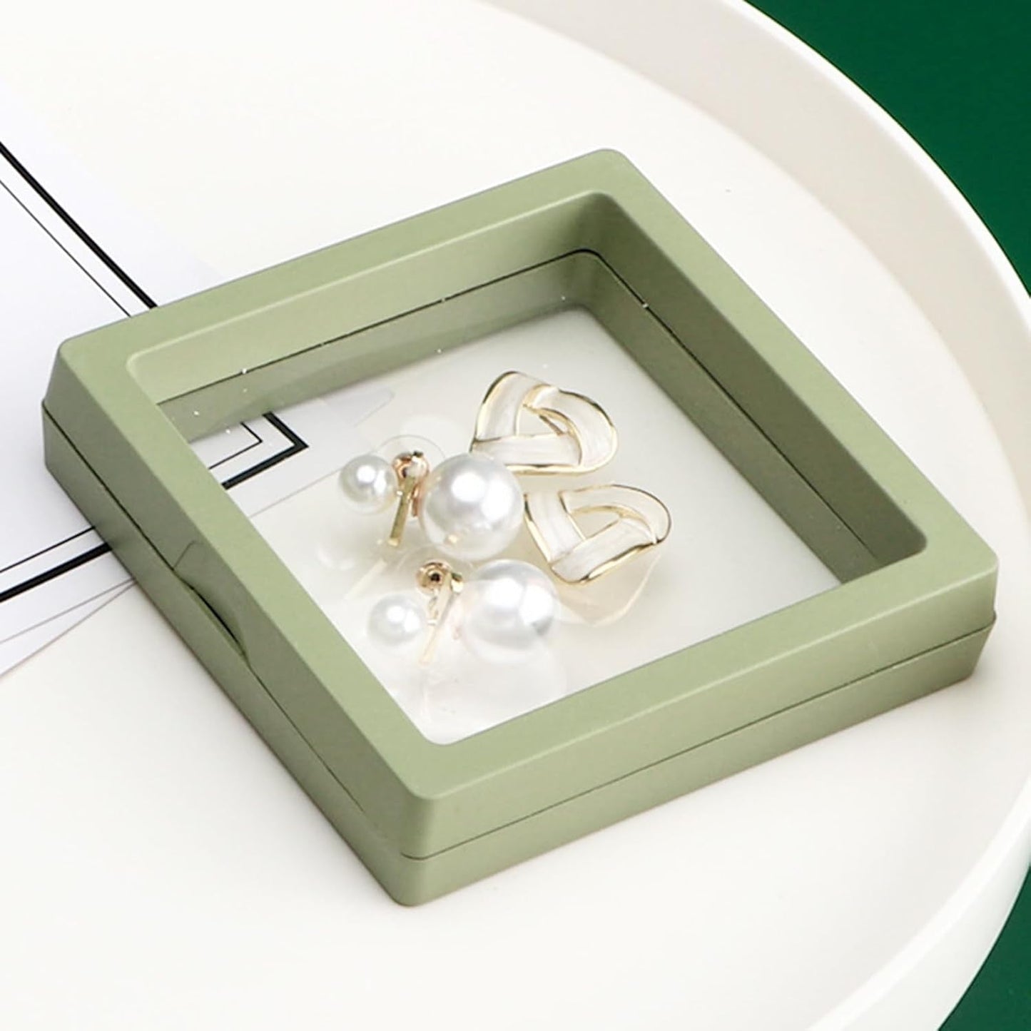 Gift Packaging 3D Floating Frame Display Case (1 Pc / Mix Color) Signaturekarts