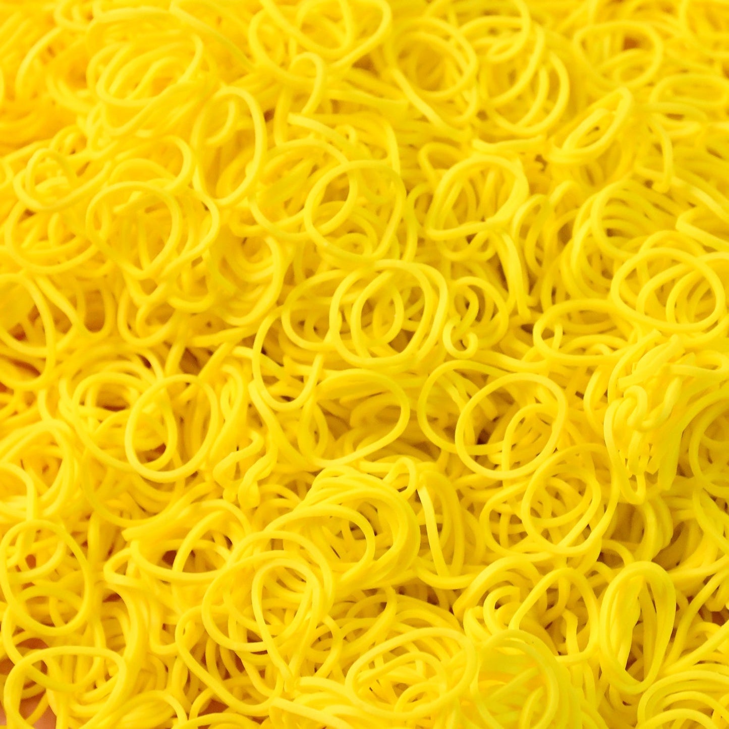 Premium Strong Elastic Rubber Bands – Multipurpose Bands (Approx. 125 to 140 gm Pack) signaturekarts