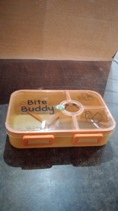 Bite Buddy 4-Compartment Leak-Resistant Plastic Lunch Box with Spoon & Fork Signature Kart