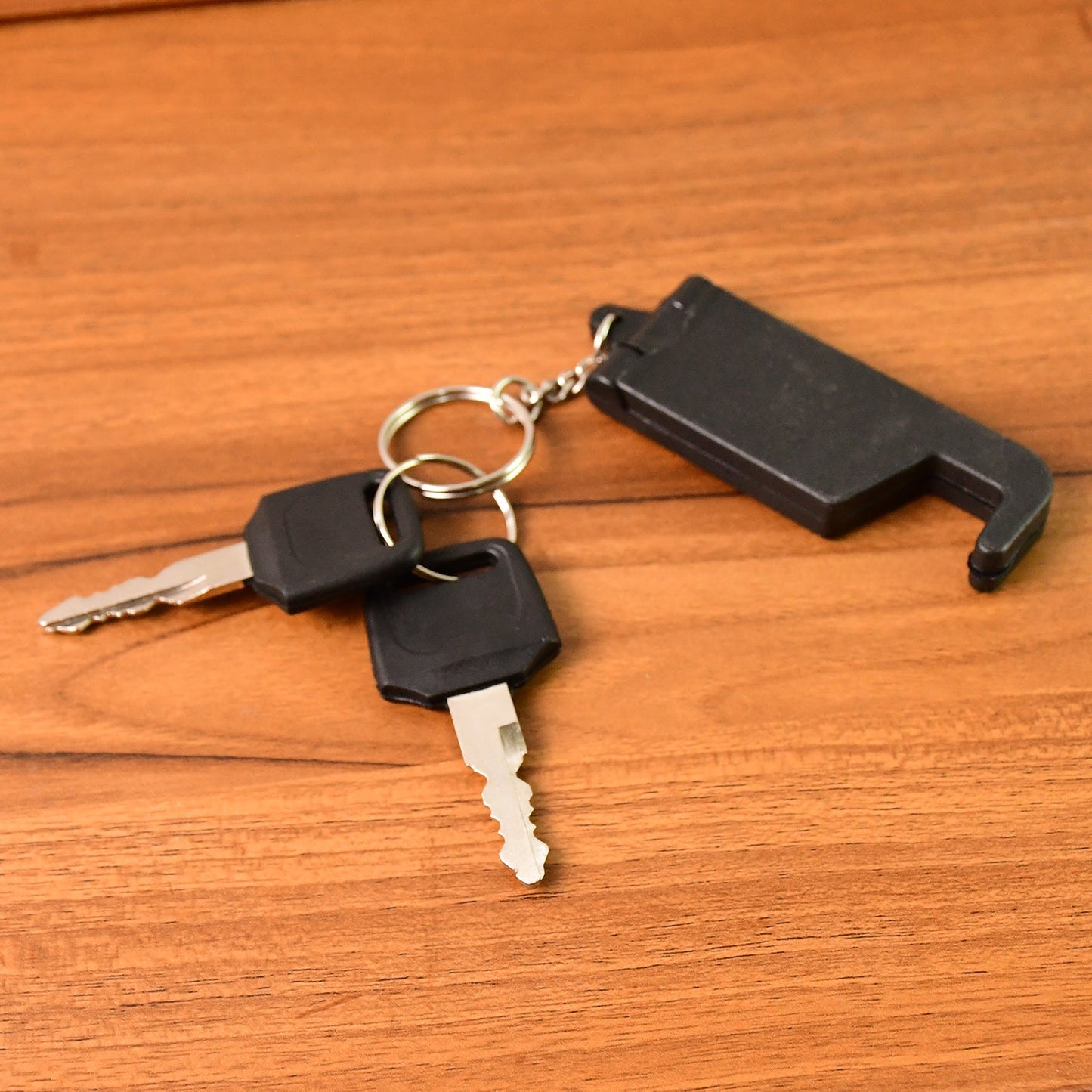 2 in 1 Plastic Keychain with Mobile Stand / Phone Holder (5 Pcs Set / Multicolor) Signature Kart