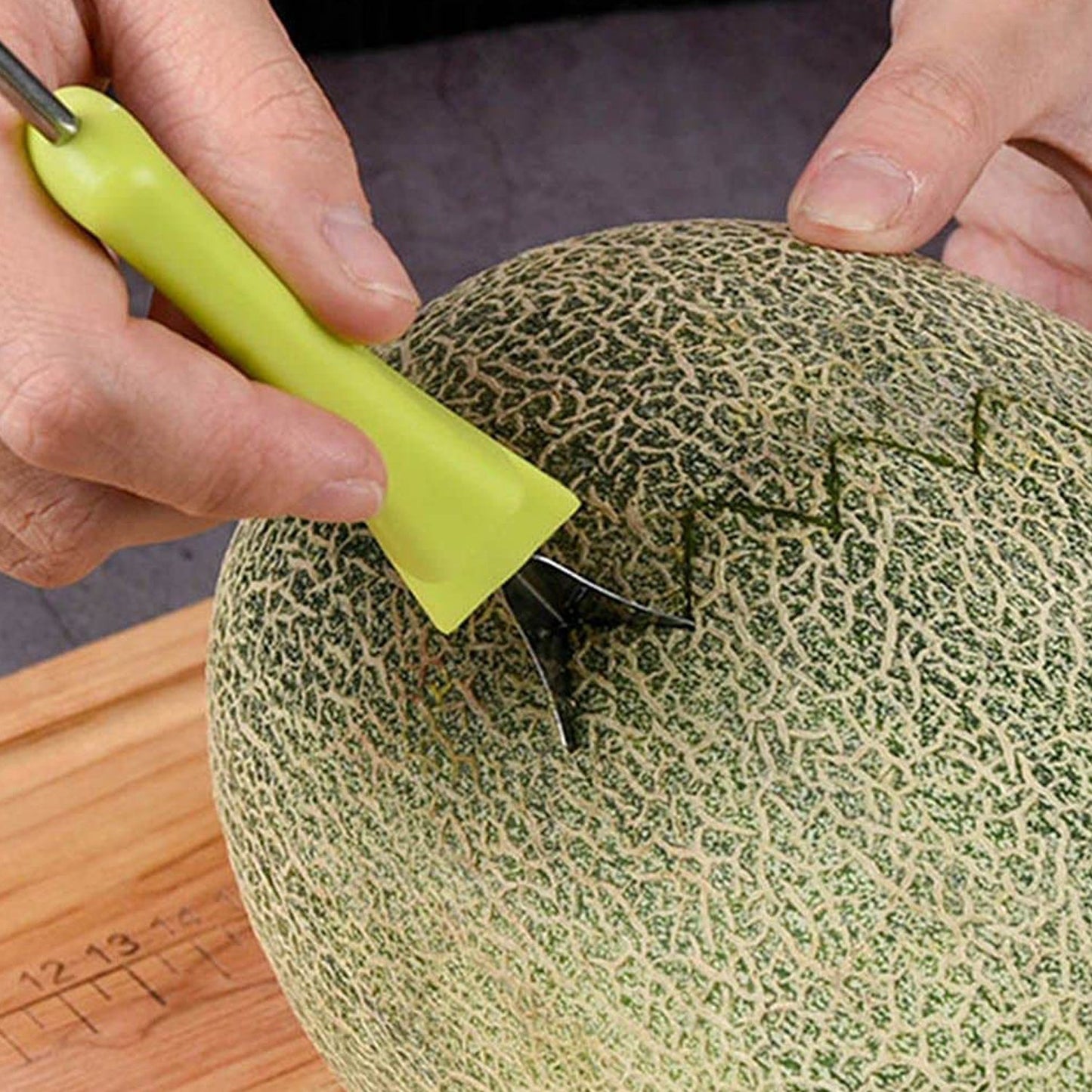 4-in-1 Stainless Steel Fruit Baller & Scooper Signaturekarts