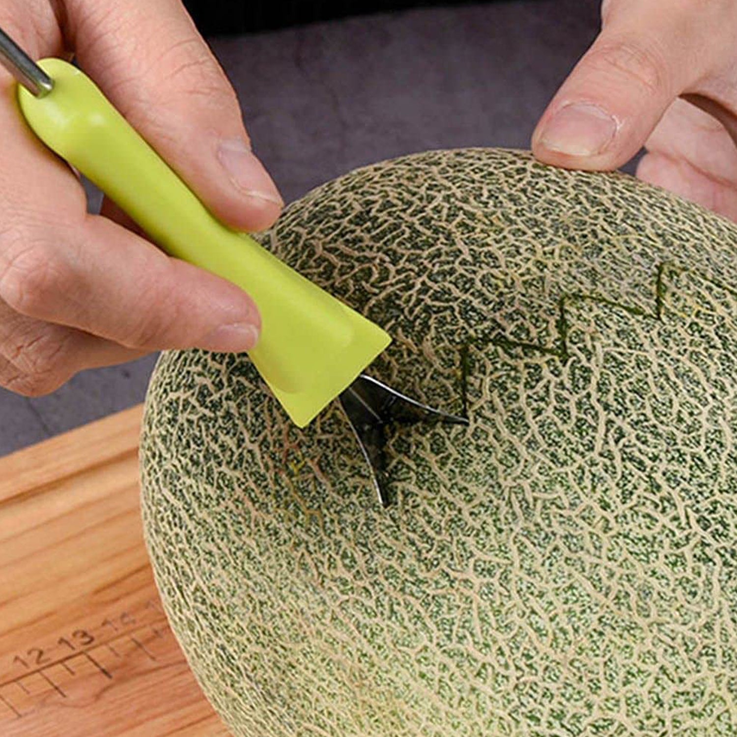 4-in-1 Stainless Steel Fruit Baller & Scooper Signaturekarts
