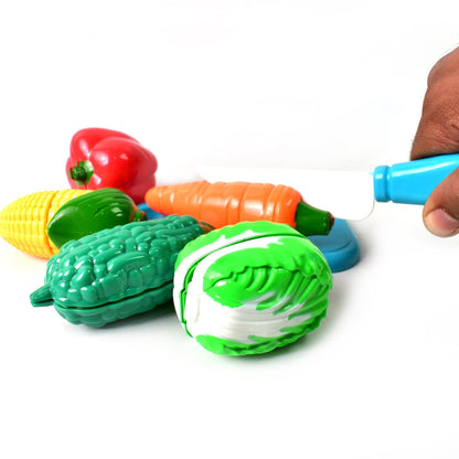 Realistic slice-able fruits and vegetables cut in 2 part play toy set Signaturekarts