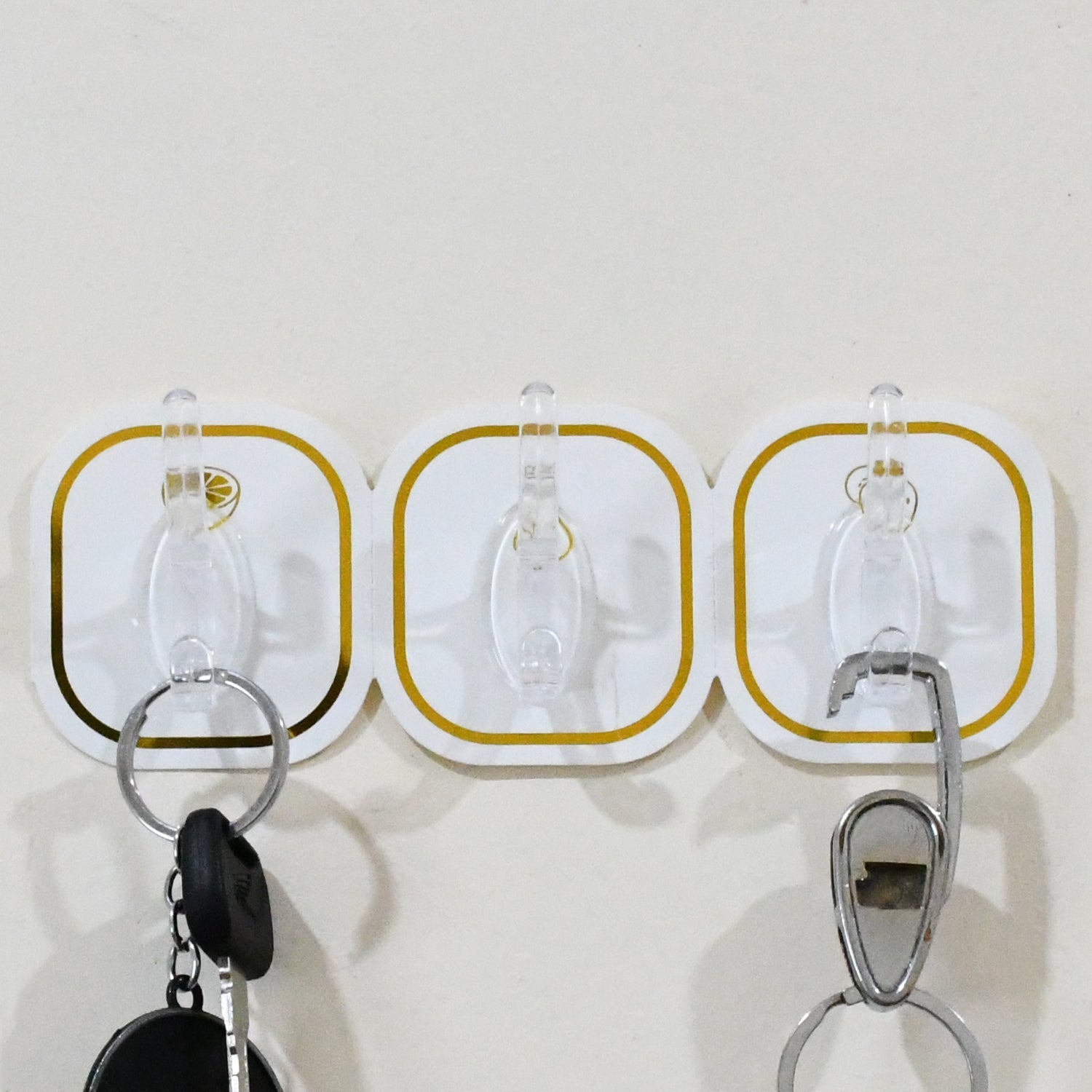 TRANSPARENT ADHESIVE WALL HOOK (6 PCS SET) signaturekarts