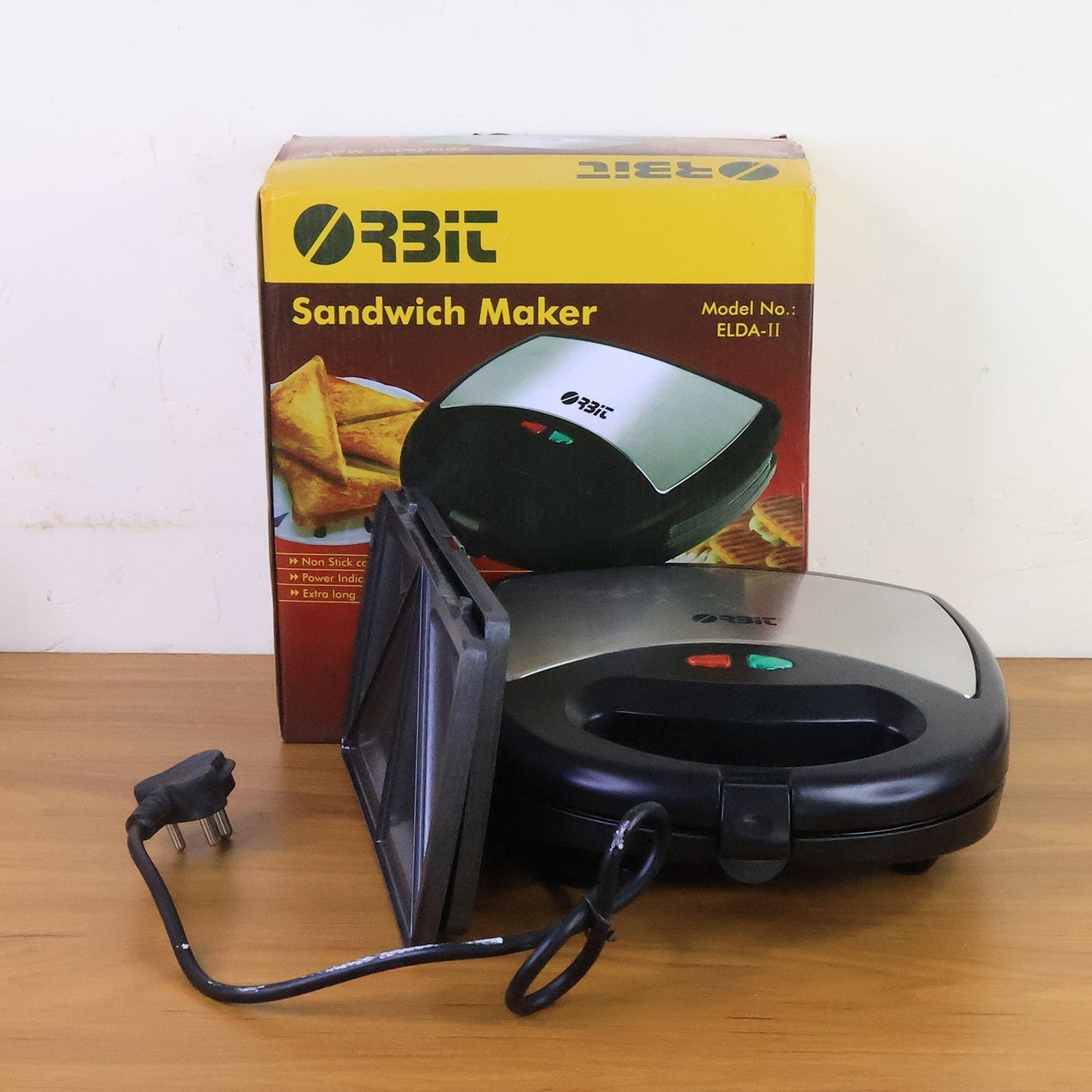 Orbit Sandwich Maker with Interchangeable Plates (800W / 1 Pc) signaturekarts