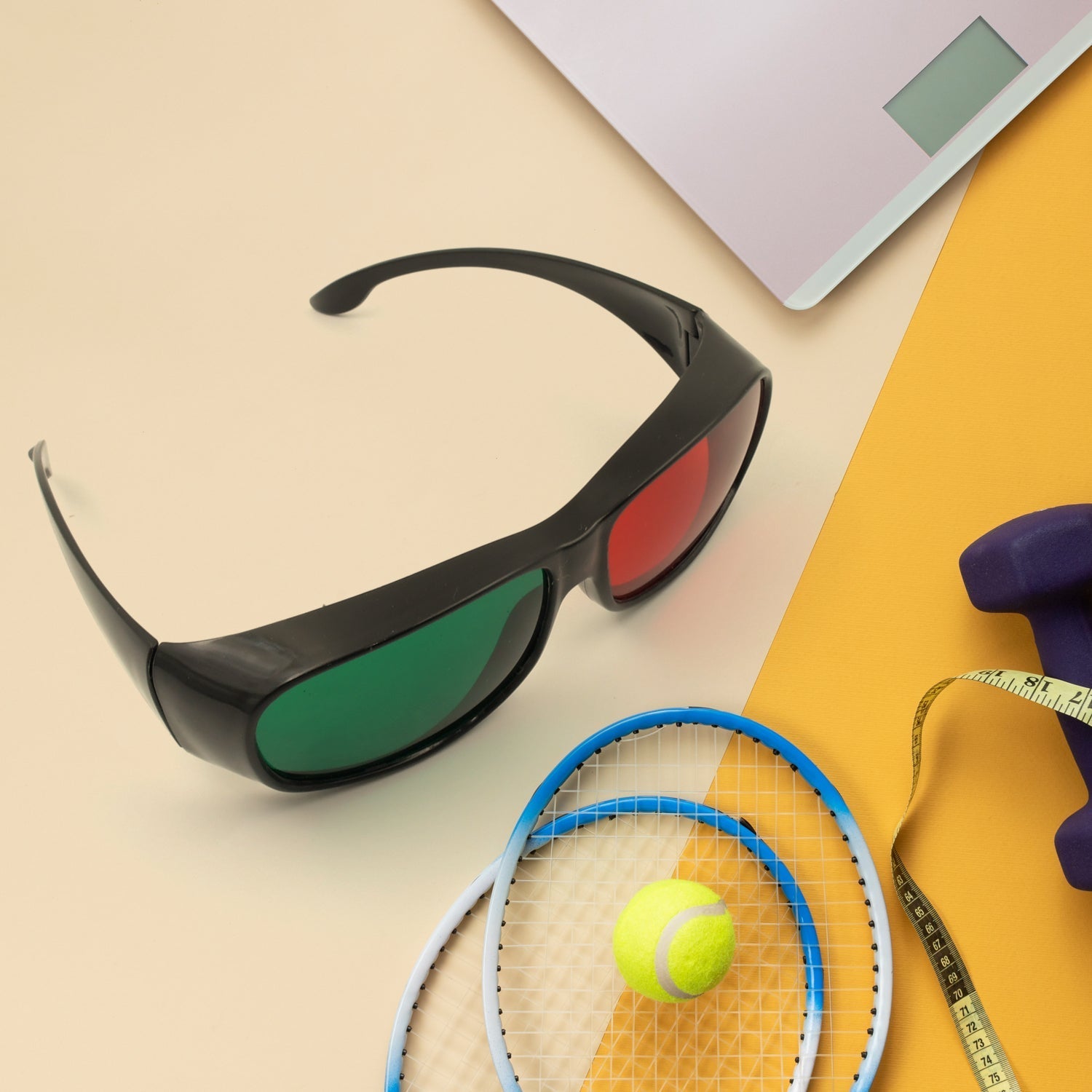 Stylish UV-Protected Sunglasses for All-Day Comfort – Perfect for Any Light! (1 Pc) signaturekarts