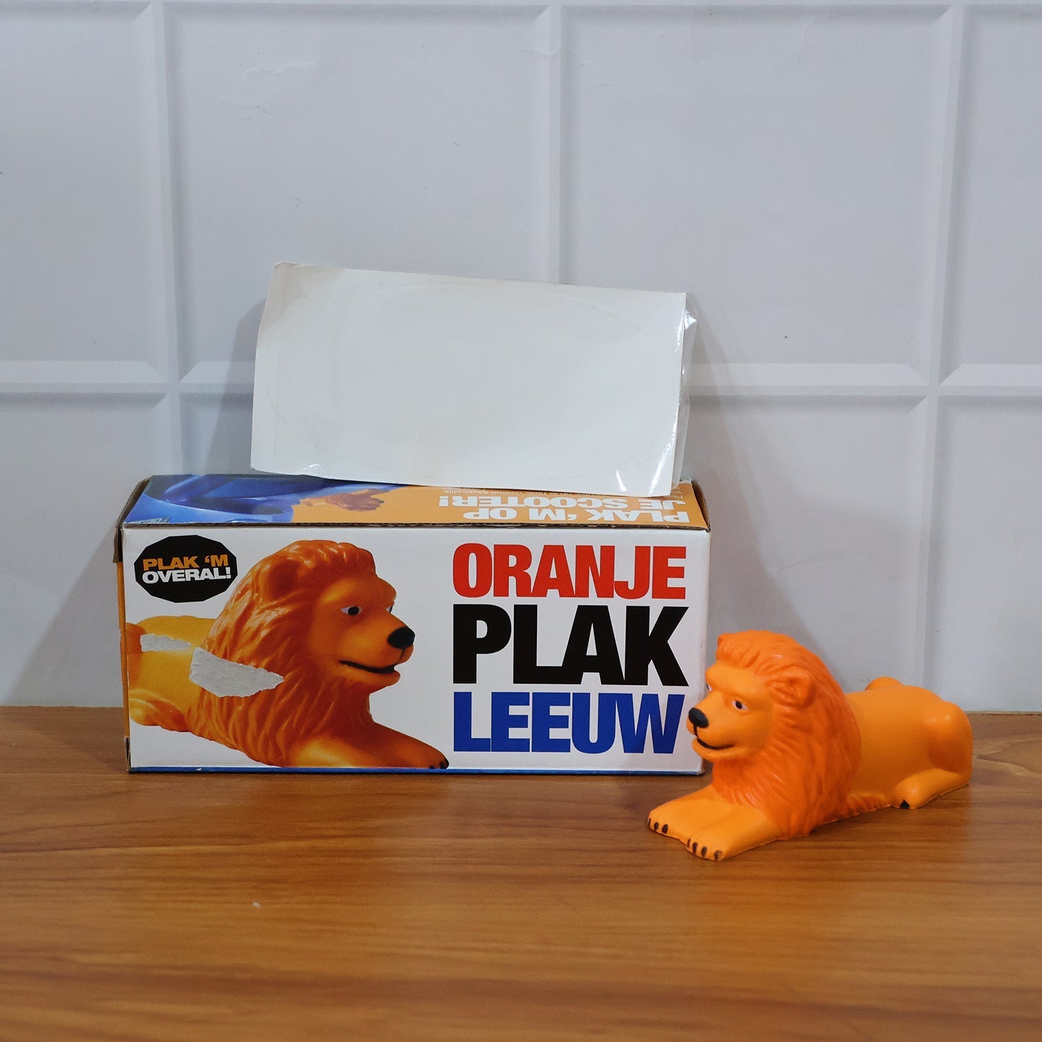 Premium Oranje Plak Leeuw Lion Car Dashboard Toy (1 Pc) signaturekarts