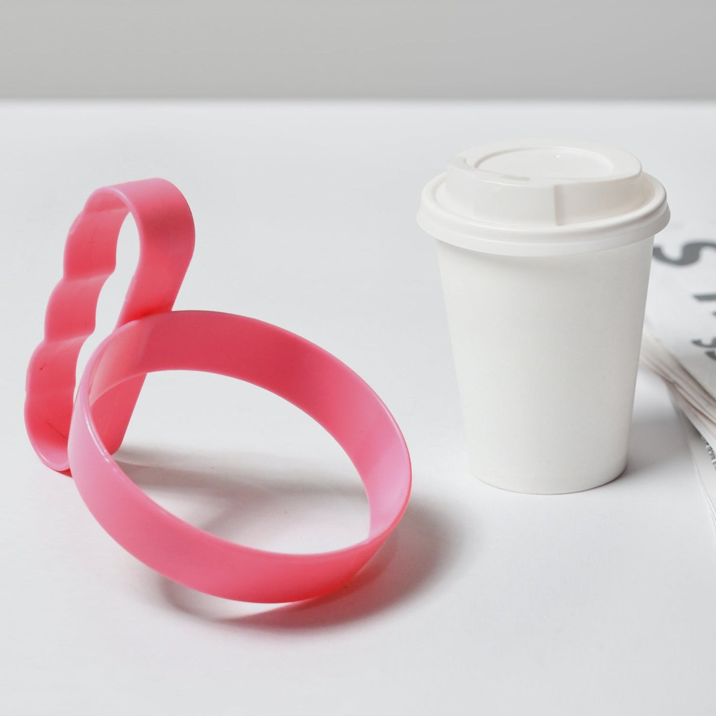 Anti-Slip Plastic Tumbler Handle – Lightweight Cupholder Grip (1 Pc) signaturekarts